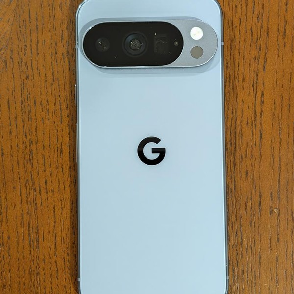 Google Pixel 10 Pro - Unlocked, 128 GB, Moonstone, G4QUR