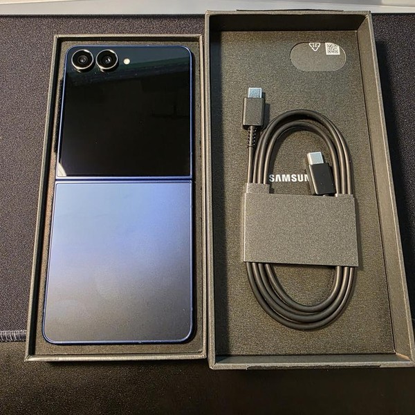 Samsung Galaxy Z Flip7 - Unlocked, 512 GB, Blue Shadow, 12 GB, SM-F766U1