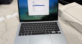Good
													MacBook Air 2025 (M4) - 13" - Apple M4, Sky Blue, 256 GB, 16 GB, photo 2 of 12