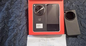 Mint
													OnePlus Open - Unlocked, Black, 512 GB, 16 GB, photo 2 of 6