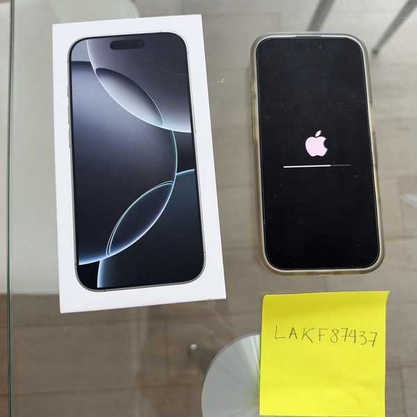 Apple iPhone 16 Pro - Unlocked, 128 GB, White, A3083