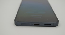 Mint
													Samsung Galaxy S25 - Unlocked, Blueblack, 256 GB, 12 GB, SM-S931U1, photo 2 of 11