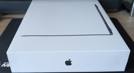 New
													MacBook Air 2025 (M4) - 13" - Apple M4, Midnight, 256 GB, 16 GB, photo 5 of 6