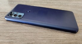 Mint
													Moto G Play 2023 - Unlocked, Navy Blue, 32 GB, 3 GB, photo 4 of 6