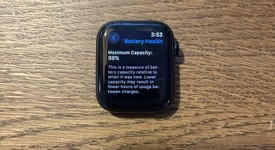 Good
													Apple Watch SE 2nd Gen 44mm - Midnight, A2723 - GPS, Aluminum, photo 4 of 8