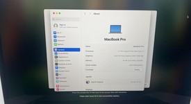 Fair
													MacBook Pro 2018 (With Touch Bar) - 13" - I7, Silver, 512 GB, 16 GB, photo 2 of 10