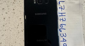 Good
													Samsung Galaxy S8 - Unlocked, Black, 64 GB, 4 GB, SM-G950U1, photo 4 of 4