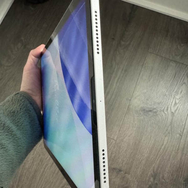 Apple iPad Air 4th Gen - Wi-Fi, 64 GB, Silver, A2316