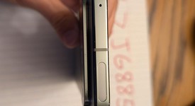 Mint
													Google Pixel 9 Pro XL - Spectrum, Porcelain, 128 GB, 16 GB, GGX8B, photo 3 of 7