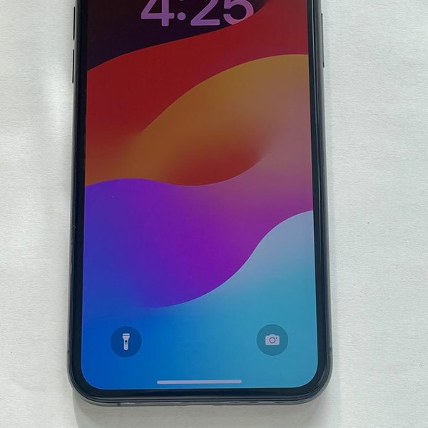 Apple iPhone Xs - Unlocked, 64 GB, Gray, A1920