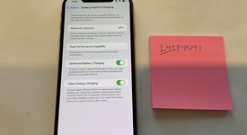 Mint
													Apple iPhone Xs Max - Unlocked, Gold, 64 GB, A1921, photo 3 of 11