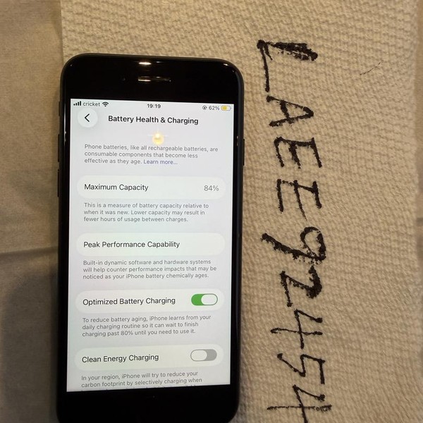 Apple iPhone SE 3rd Gen 2022 - Unlocked, 256 GB, Midnight, A2595