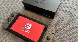 Good
													Nintendo Switch - Grey, 32 GB, photo 1 of 8