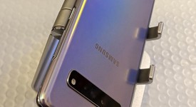 Mint
													Samsung Galaxy S10 5G - AT&T, Silver, 256 GB, 8 GB, SM-G977U, photo 3 of 6