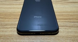 Good
													Apple iPhone Xs - Unlocked, Gray, 64 GB, A1920, photo 5 of 7