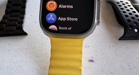 Good
													Apple Watch Ultra 49mm - Unlocked, Titanium, A2622, photo 5 of 8