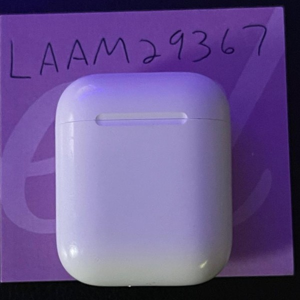 Apple AirPods 2nd Gen - Lightning Case