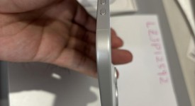 Mint
													Apple iPhone 16 - Unlocked, White, 128 GB, A3081, photo 3 of 11