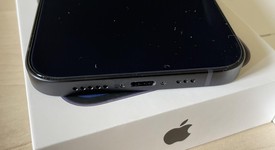 Mint
													Apple iPhone 12 - Unlocked, Black, 64 GB, A2172, photo 6 of 6