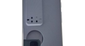 Mint
													Google Pixel 8 - T-Mobile, Obsidian, 128 GB, 8 GB, G9BQD, Sub-6 5G, photo 4 of 9