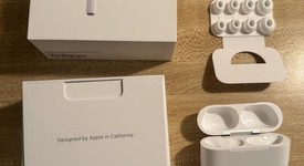 Used
													Apple AirPods Pro 3, photo 4 of 7