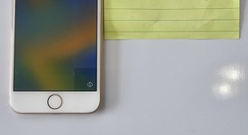 Mint
													Apple iPhone 8 - Unlocked, Gold, 64 GB, A1863, photo 1 of 7