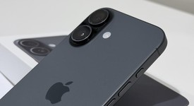 Mint
													Apple iPhone 17 - Unlocked, Black, 256 GB, A3258, photo 2 of 8