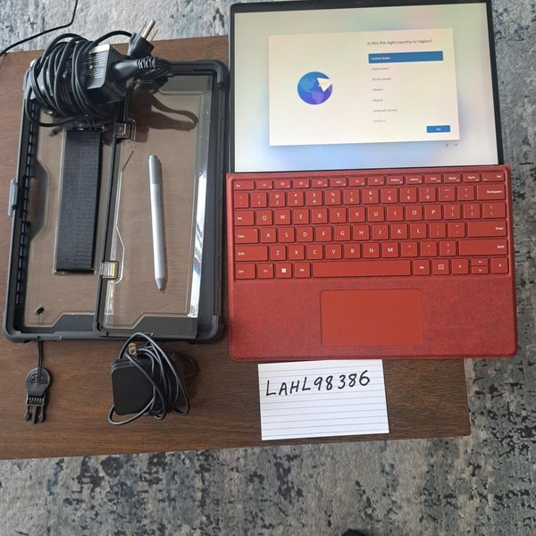 Microsoft Surface Pro 8 - 512 GB, Graphite, 8 GB, Intel Core i5