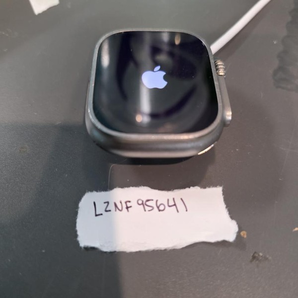 Apple Watch Ultra 2 49mm - Unlocked, Natural, A2986