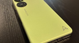 Good
													Asus Zenfone 10 - Unlocked, Green, 256 GB, 8 GB, U.S., photo 3 of 11
