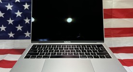 Good
													MacBook Pro 2017 (With Touch Bar) - 13" - I5, Silver, 512 GB, 16 GB, photo 2 of 6