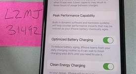 Fair
													Apple iPhone SE 3rd Gen 2022 - Unlocked, Midnight, 128 GB, A2595, photo 2 of 7