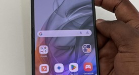 Mint
													Motorola Razr (2024) - Unlocked, Gray, 256 GB, 8 GB, photo 2 of 17