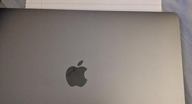 Good
													MacBook Air 2020 - 13" - I3, Silver, 256 GB, 8 GB, photo 1 of 8