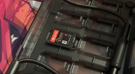 Good
													Nintendo Switch 2 - Red & Blue, Standard, photo 5 of 15