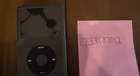 Good
													Apple iPod Classic 7th Gen 2009 - Black, 160 GB, photo 1 of 6