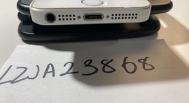 Good
													Apple iPhone SE 1st Gen 2016 - Unlocked, Grey, 64 GB, A1662, photo 5 of 24