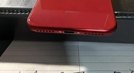 Good
													Apple iPhone SE 2nd Gen 2020 - Cricket, Red, 64 GB, A2275, photo 4 of 8