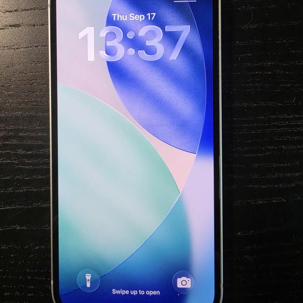 Apple iPhone 16e - Unlocked, 128 GB, White, A3212