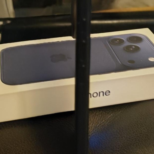 Apple iPhone 17 Pro - Verizon, 1 TB, Deep Blue, A3256