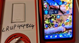 Mint
													OnePlus 6 - Unlocked, Black, 128 GB, 8 GB, photo 1 of 7
