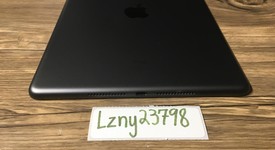 Good
													Apple iPad 9th Gen - Verizon, Gray, 64 GB, A2603, photo 4 of 7