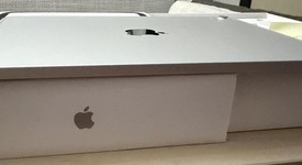 Mint
													Apple iPad 11th Gen - Unlocked, Silver, 128 GB, A3355, photo 3 of 8