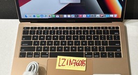 Good
													MacBook Air 2018 - 13" - I5, Gold, 256 GB, 8 GB, photo 1 of 10