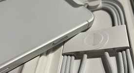 Mint
													Apple iPhone 17 Pro Max - Unlocked, Silver, 256 GB, A3257, photo 2 of 8