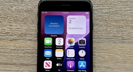 Mint
													Apple iPhone SE 3rd Gen 2022 - Unlocked, Midnight, 256 GB, A2595, photo 2 of 9