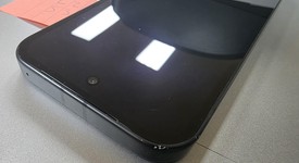 Good
													Google Pixel 9a - Unlocked, Obsidian, 128 GB, 8 GB, photo 5 of 7