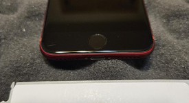 Fair
													Apple iPhone SE 3rd Gen 2022 - Unlocked, Red, 64 GB, A2595, photo 2 of 8