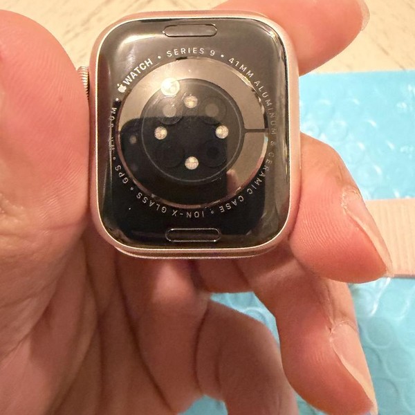 Apple Watch Series 9 41mm - Pink, A2978 - GPS, Aluminum