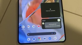 Mint
													Google Pixel 9 Pro Fold - Unlocked, Porcelain, 512 GB, GGH2X, photo 5 of 12
